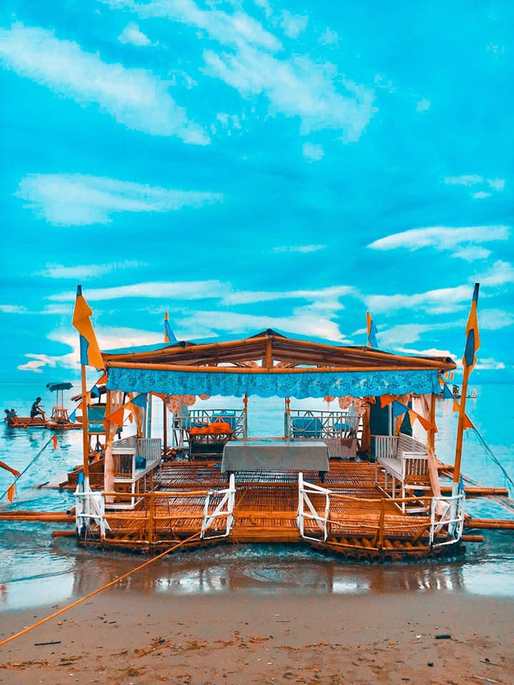 Have Fun and Relax in Carmen's Floating Cottages