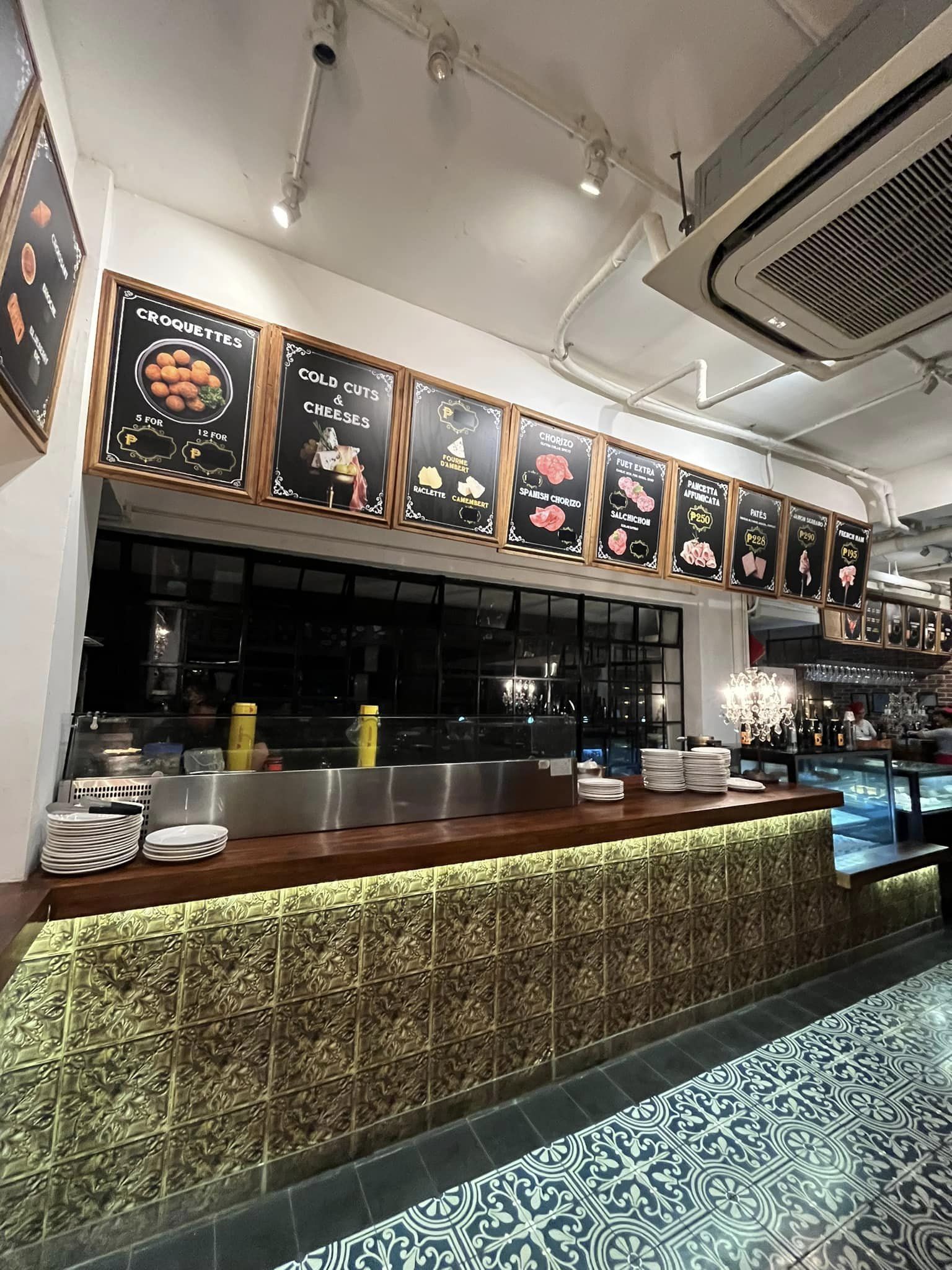 La Vie In The Sky, where views are best up there! Proud Bisaya Bai